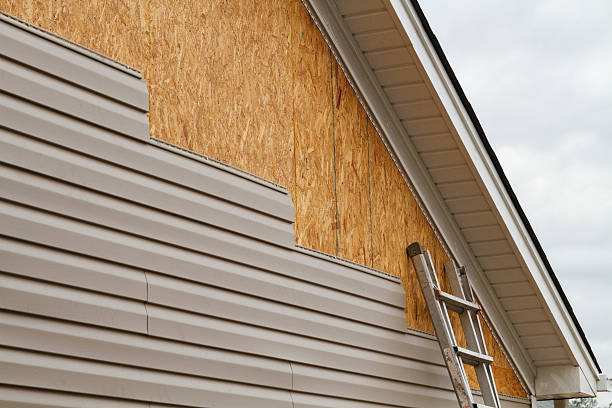 Professional Siding Contractor technician working in Morton Grove, IL